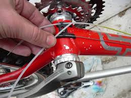 passage sous le cadre.jpg